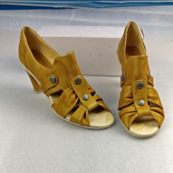 European designer EJECT heels Sunflower Marigold in genuine leather 40/9 - Picture 2 of 12